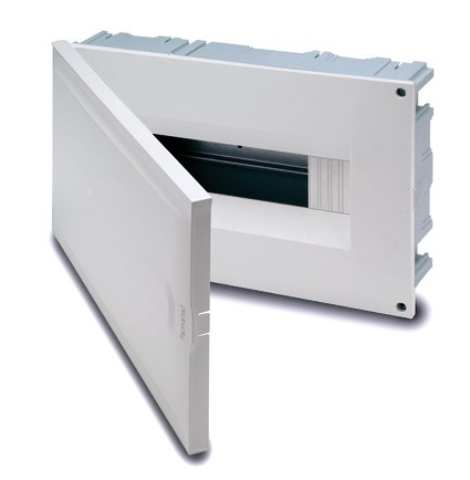 FAMATEL 3314-P Caja automática 12 elementos con puerta