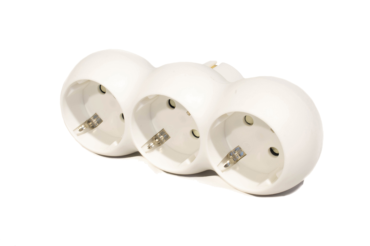 QRB 180024 ADAPTADOR 3 TOMAS HORIZONTAL BLANCO 2P+T 16A250V PP